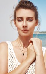 Фото №4 Туба Унсал