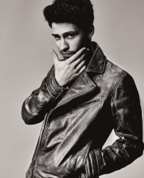 Фото №4 Экин Коч